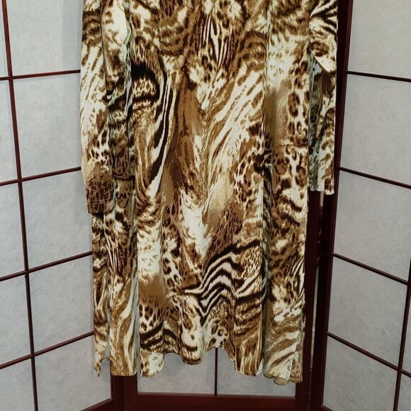 Soft Focus Open-faced Leopard Print Cardigan - Picture 7 of 8